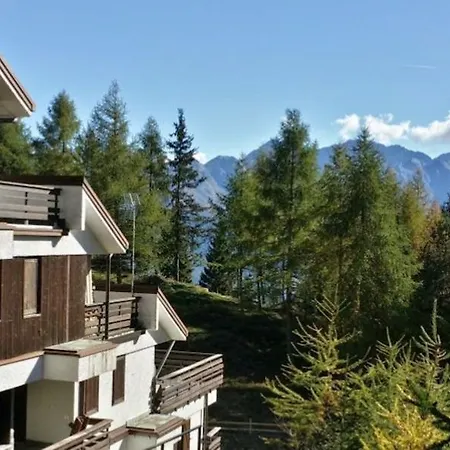 Stefania Aparthotel Teglio