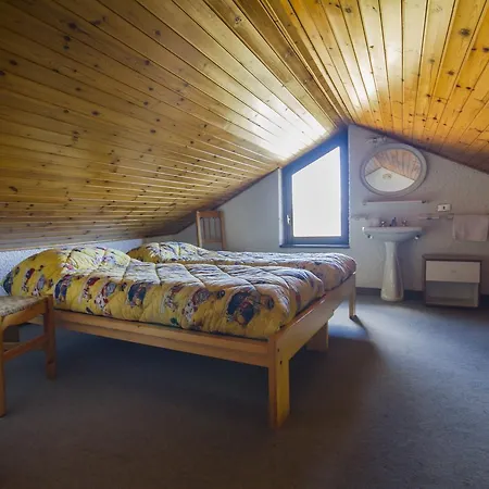 Stefania Aparthotel