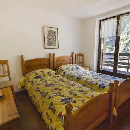 Stefania Aparthotel Teglio